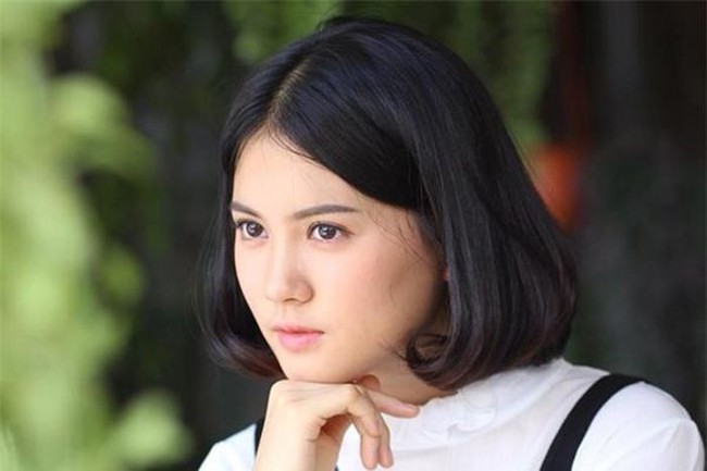 Người giúp việc bỗng dưng đeo khẩu trang cả ngày, tôi choáng hẳn khi nghe được lý do từ miệng em gái - Ảnh 1. Người giúp việc bỗng dưng đeo khẩu trang cả ngày, tôi choáng hẳn khi nghe được lý do từ miệng em gái - Ảnh 1.
