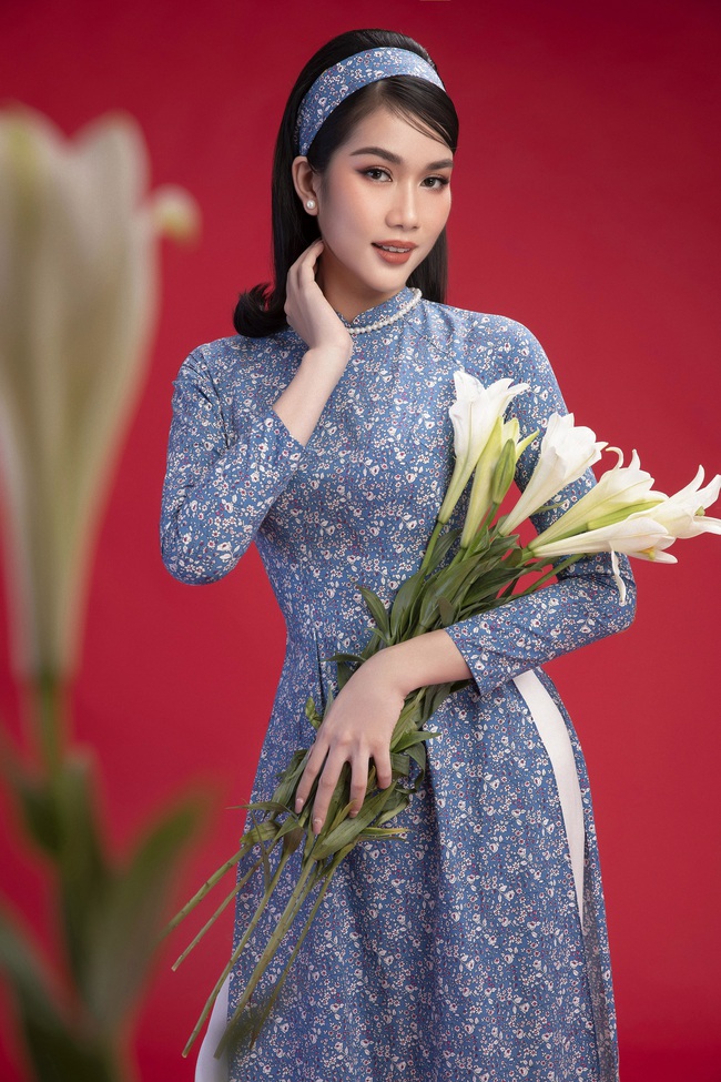Hoa hậu Đỗ Thị Hà khoe thần thái sắc lạnh đầy khác lạ trong bộ ảnh áo dài cùng 2 Á hậu - Ảnh 8. Hoa hậu Đỗ Thị Hà khoe thần thái sắc lạnh đầy khác lạ trong bộ ảnh áo dài cùng 2 Á hậu - Ảnh 8.