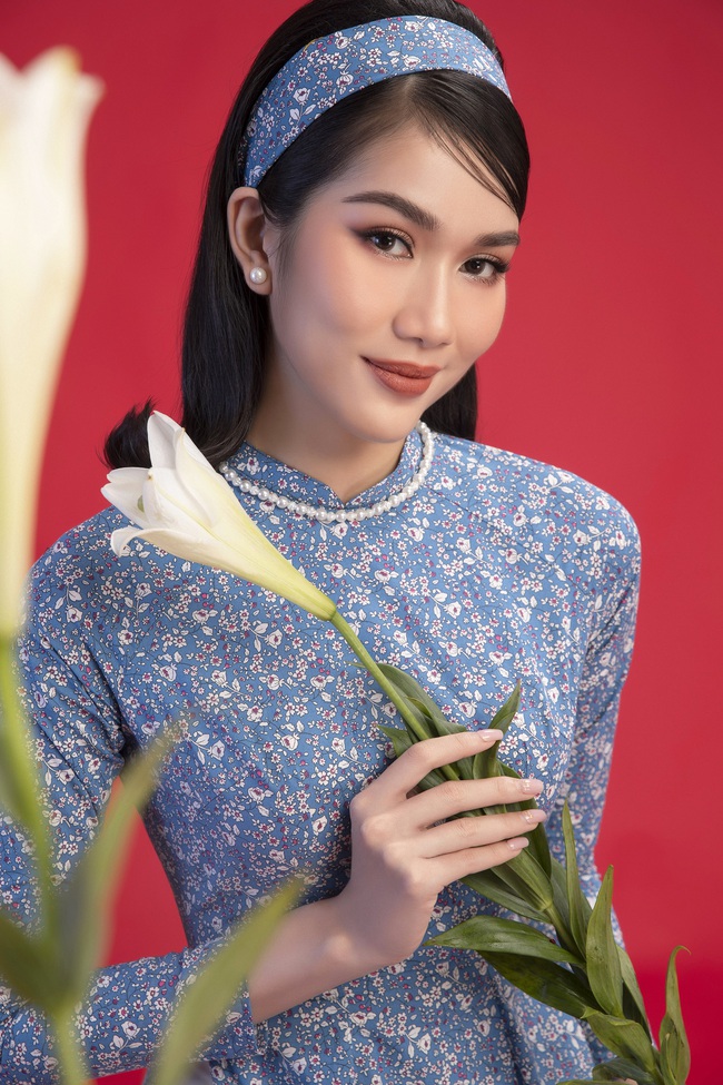Hoa hậu Đỗ Thị Hà khoe thần thái sắc lạnh đầy khác lạ trong bộ ảnh áo dài cùng 2 Á hậu - Ảnh 7. Hoa hậu Đỗ Thị Hà khoe thần thái sắc lạnh đầy khác lạ trong bộ ảnh áo dài cùng 2 Á hậu - Ảnh 7.