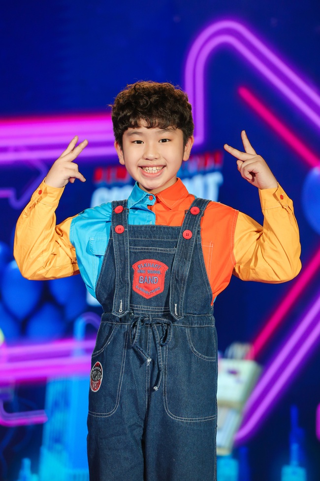 The Voice Kids broadcast the first episode: Emily had to apologize to Luu Huong Giang for making her unpleasant statement - Photo 8.