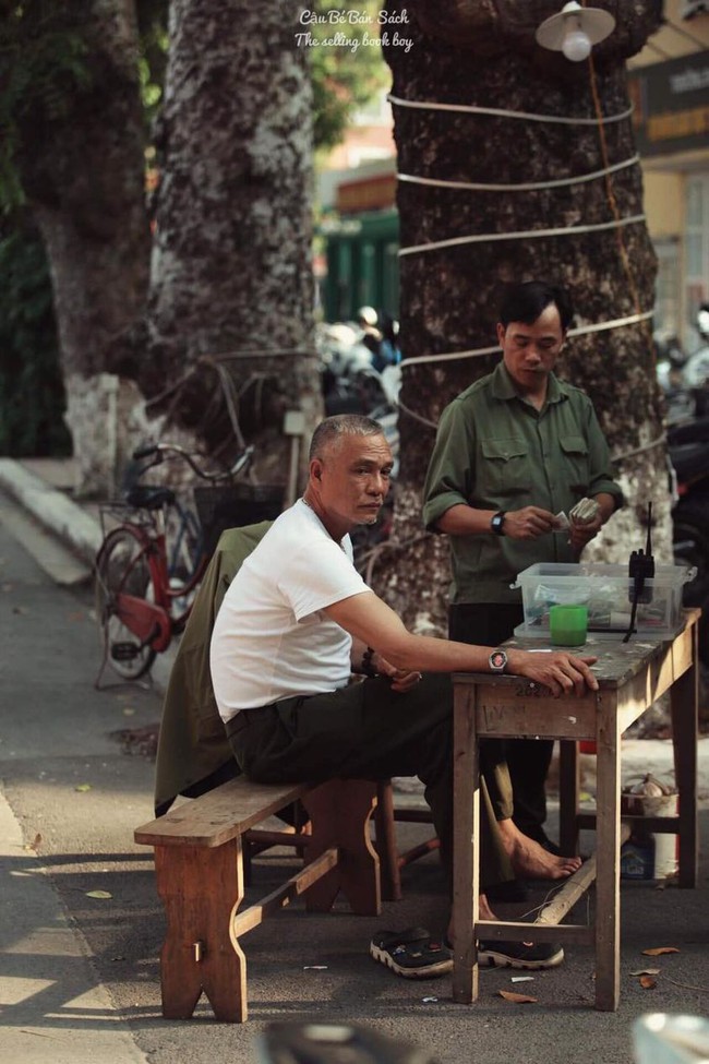 Trường đại học có bác bảo vệ siêu đỉnh: Giơ máy có ảnh đẹp, đầu vào cao ngất nhưng 98% ra trường có việc làm đáng mơ ước - Ảnh 3.