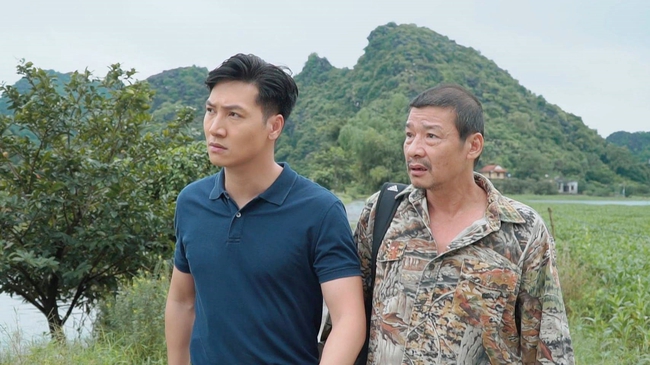Hương vị tình thân: Long tuyên bố đã biết Thy đứng sau vụ án vòng vàng, Chiến "chó" định trở về thì lại gặp biến cố? - Ảnh 3. Hương vị tình thân: Long tuyên bố đã biết Thy đứng sau vụ án vòng vàng, Chiến "chó" định trở về thì lại gặp biến cố? - Ảnh 3.