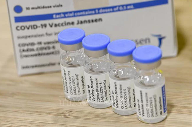 Hãng Moderna và Johnson & Johnson công bố dữ liệu về liều vaccine tăng cường - Ảnh 1.