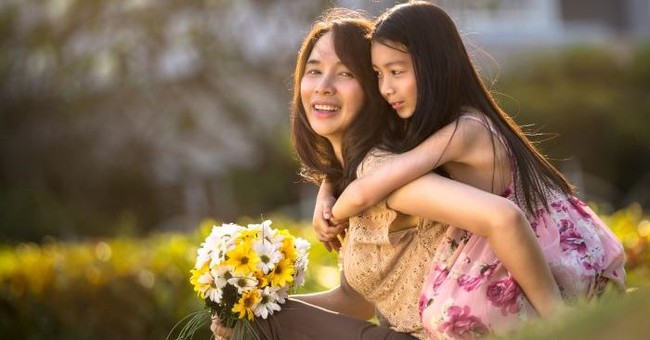 Nếu con c&oacute; 4 dấu hiệu n&agrave;y th&igrave; xin ch&uacute;c mừng, bạn đang nu&ocirc;i dạy con rất tốt, tương lai trẻ x&aacute;n lạn, ra đời ai cũng cảm mến - Ảnh 3.