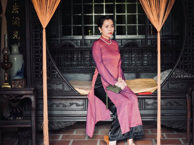 “Hoạn Thư” của Lưới trời – Vũ Ngọc Ánh kể chuyện mang đến nhiều bi kịch đau đớn cho Nhật Kim Anh - Ảnh 2. “Hoạn Thư” của Lưới trời – Vũ Ngọc Ánh kể chuyện mang đến nhiều bi kịch đau đớn cho Nhật Kim Anh - Ảnh 2.