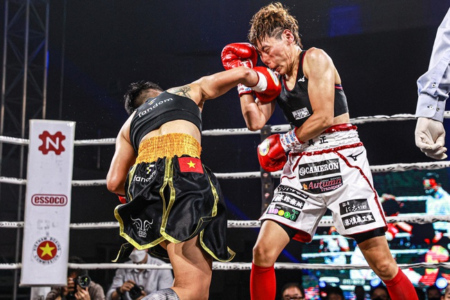 Nguyễn Thị Thu Nhi - Nhà vô địch boxing WBO thế giới đầu tiên của Việt Nam: Từ cô gái &quot;nhỏ nhắn&quot; bán vé số mưu sinh đến nữ võ sĩ danh giá của làng quyền Anh - Ảnh 2.