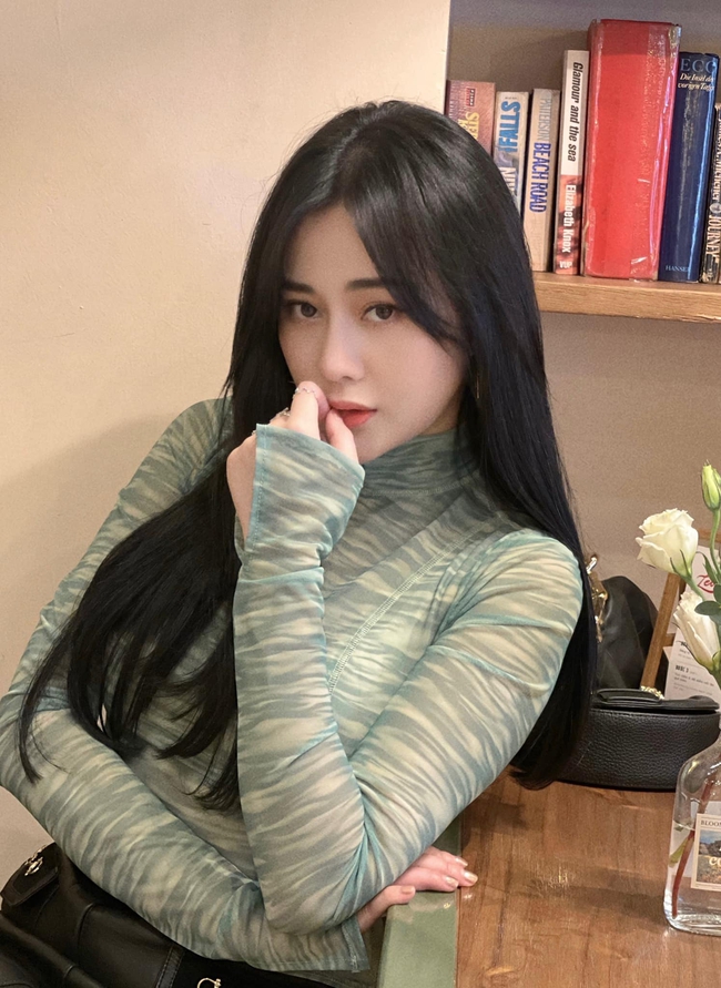 Phương Oanh diện tóc mới - Ảnh 2. Phương Oanh diện tóc mới - Ảnh 2.