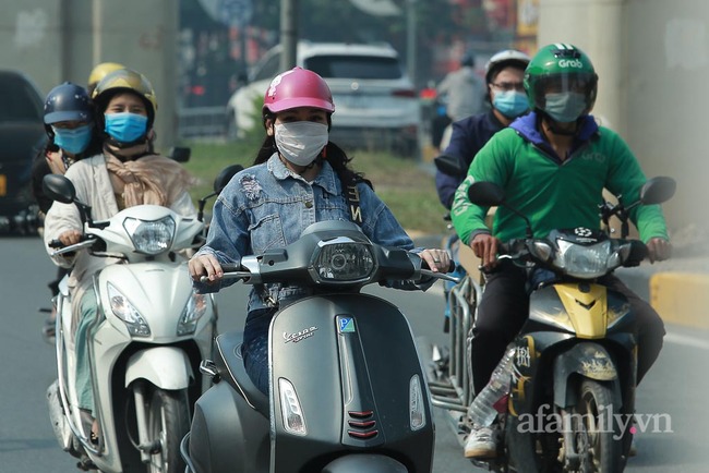 Hà Nội &quot;lên đỉnh&quot; thế giới về ô nhiễm không khí, chuyên gia lên tiếng cảnh báo - Ảnh 4.