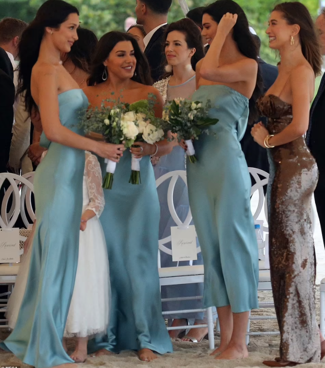 Làm phù dâu cho bạn thân, Kendall Jenner cùng em gái Gigi Hadid nổi bật giữa đám đông nhờ nhan sắc và vóc dáng cực phẩm - Ảnh 3.