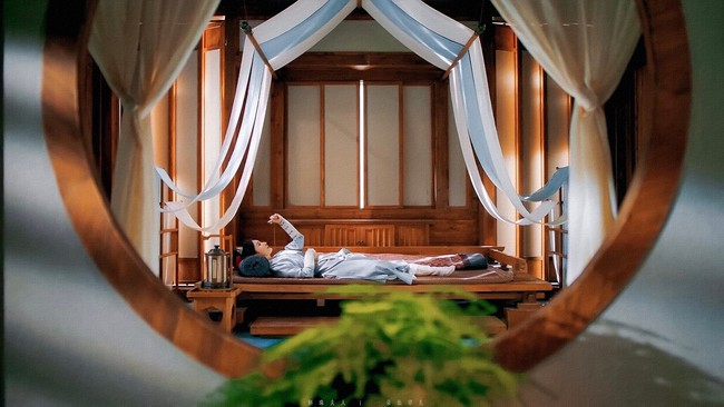 Hộc Châu phu nhân: Ảnh giường chiếu đẹp ơi là đẹp của Hải Thị - Dương Mịch, trên cây cầm đồ của Phương Chư - Ảnh 5.
