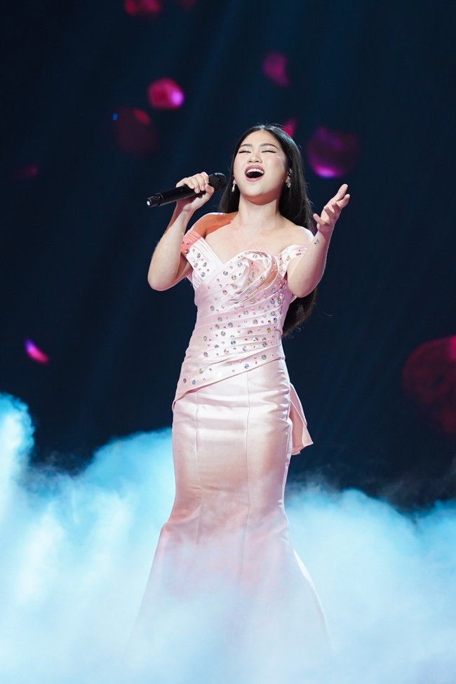 Nhạc sĩ Nguyễn Hồng Thuận kết hợp cùng Phương Thanh lấy nước mắt khán giả - Ảnh 3.