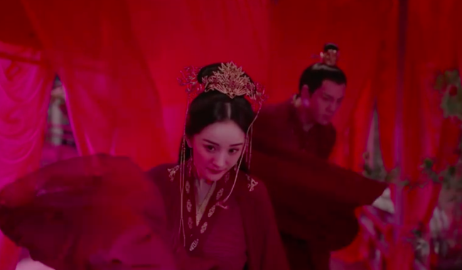 Hộc Châu phu nhân: Lộ cảnh Phương Chư - Hải Thị làm đám cưới đỏ rực, mắt Dương Mịch như xoáy vào tim  - Ảnh 2.