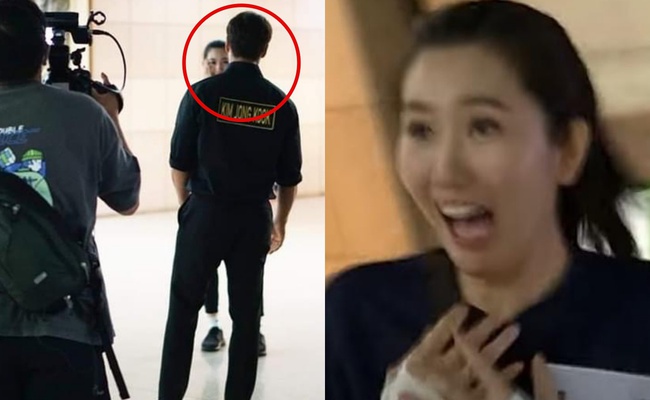 Running Man: Thúy Ngân mặt đối mặt, ôm đầu van xin Kim Jong Kook đừng xé bảng tên, nhìn ảnh quá thảm - Ảnh 1.