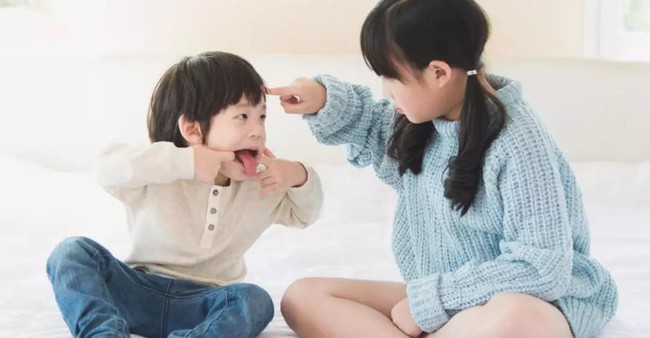 Bố mẹ thường xuyên nói 5 câu này sẽ khiến con cái bị tổn thương rất nhiều, thậm chí phá hỏng cả hạnh phúc sau này - Ảnh 2. Bố mẹ thường xuyên nói 5 câu này sẽ khiến con cái bị tổn thương rất nhiều, thậm chí phá hỏng cả hạnh phúc sau này - Ảnh 2.