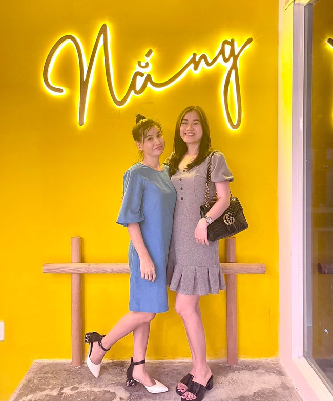 Cát Phượng bất ngờ nhập viện giữa đêm, nguyên nhân khiến ai cũng lo lắng - Ảnh 3. Cát Phượng bất ngờ nhập viện giữa đêm, nguyên nhân khiến ai cũng lo lắng - Ảnh 3.