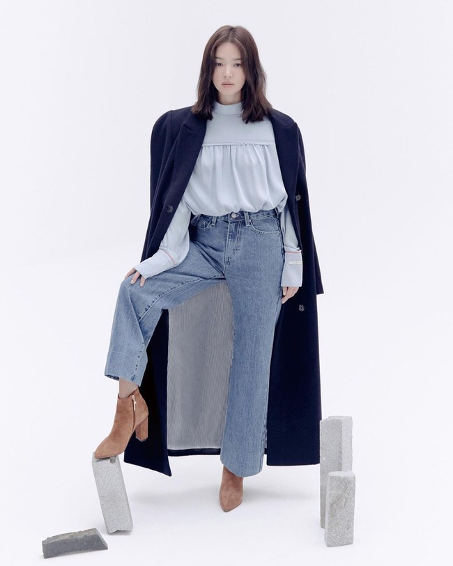 Ở tuổi U40, Song Hye Kyo diện quần jeans đẹp và sang từ trong phim ra ngoài đời - Ảnh 7.