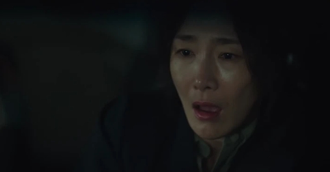 Now, We Are Breaking Up tập 6: Điên cuồng yêu đương, Song Hye Kyo không biết việc mẹ suýt bị tai nạn - Ảnh 3.