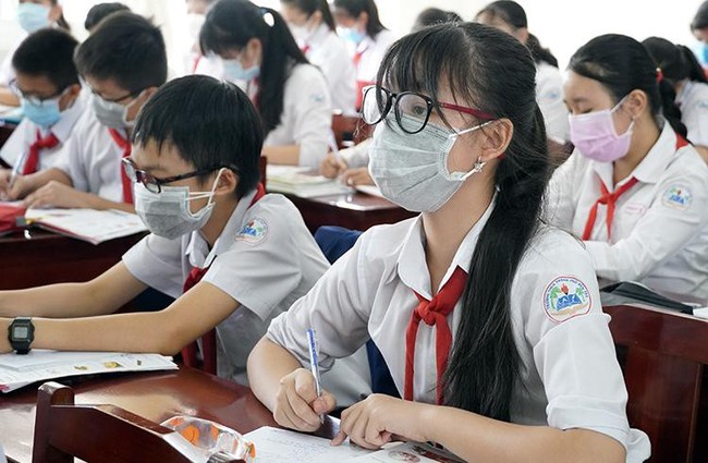 Thấp thỏm, mừng, lo khi Hà Nội cho học sinh nhiều khu vực đến trường - Ảnh 1. Thấp thỏm, mừng, lo khi Hà Nội cho học sinh nhiều khu vực đến trường - Ảnh 1.