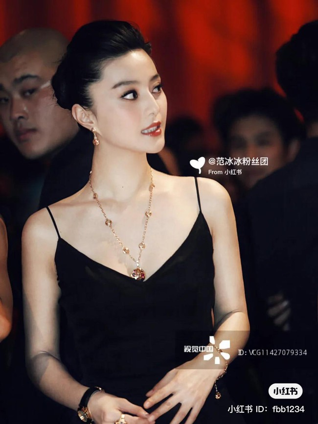 Nhan sắc 20 năm trước của Phạm Băng Băng thế nào mà khiến Lưu Diệc Phi hay Dương Mịch đều phải lép vế - Ảnh 2.
