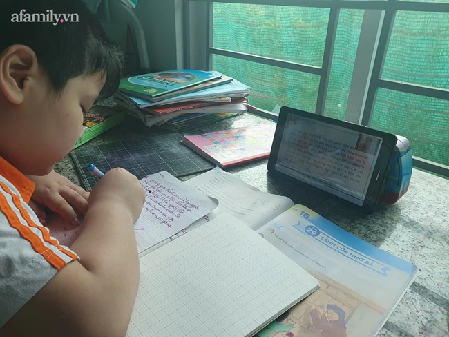 Mua &quot;đại&quot; chiếc máy tính bảng DƯỚI 3 TRIỆU ĐỒNG cho con học online, bà mẹ Hà Nội quá bất ngờ: Lướt Zoom siêu mượt, học liên tục 2 buổi không nóng máy - Ảnh 3.