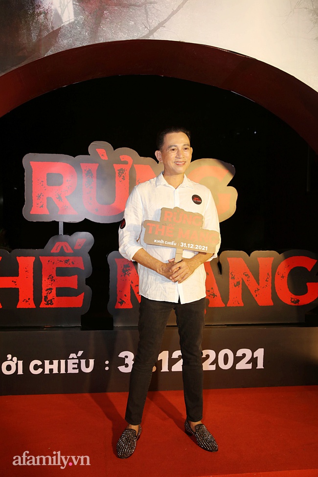 Ninh Dương Lan Ngọc "mắc lỗi" với váy rộng làm biến mất vòng eo mỹ nữ, Vân Trang rạng rỡ bên chồng sau khi sinh đôi - Ảnh 10. Ninh Dương Lan Ngọc "mắc lỗi" với váy rộng làm biến mất vòng eo mỹ nữ, Vân Trang rạng rỡ bên chồng sau khi sinh đôi - Ảnh 10.