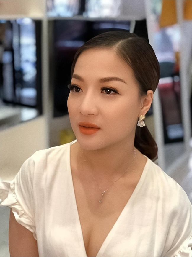Xôn xao thông tin ca sĩ Thủy Bi tố nhân vật tên Khàn bán thuốc làm bệnh nhân Covid-19 chuyển nặng - Ảnh 5.