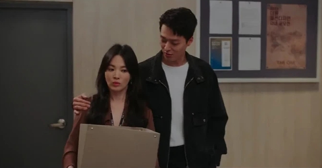 Now, We Are Breaking Up tập 7: Jang Ki Yong &quot;dằn mặt&quot; tiểu tam, bảo vệ cho chị đẹp Song Hye Kyo - Ảnh 2.