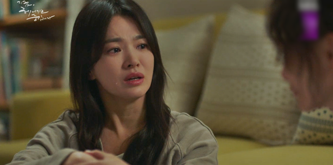 Truyền thông xứ Hàn bất ngờ "quay xe" khen Song Hye Kyo xứng đáng cho đề cử Daesang - Ảnh 4.