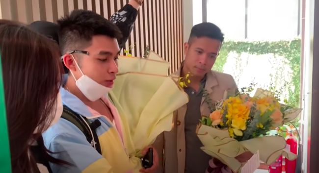 Thúy Ngân để mặt mộc cực đẹp, nhìn qua thấy làn da Jun Phạm thế nào mà fan Running Man hết hồn - Ảnh 4. Thúy Ngân để mặt mộc cực đẹp, nhìn qua thấy làn da Jun Phạm thế nào mà fan Running Man hết hồn - Ảnh 4.