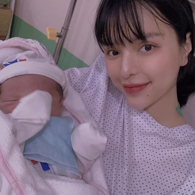 Siêu mẫu Khả Trang tiết lộ lý do im lặng suốt thời gian bị chồng chưa cưới bạo hành, đến ngày sinh bị chẩn đoán suy thai - Ảnh 1.