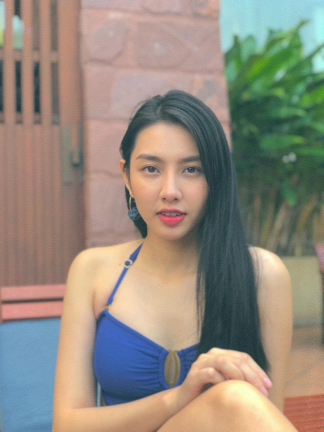 Loạt ảnh cũ của Miss Grand International 2021 Thùy Tiên bị "đào mộ", nhan sắc có khác biệt với hiện tại? - Ảnh 7. Loạt ảnh cũ của Miss Grand International 2021 Thùy Tiên bị "đào mộ", nhan sắc có khác biệt với hiện tại? - Ảnh 7.