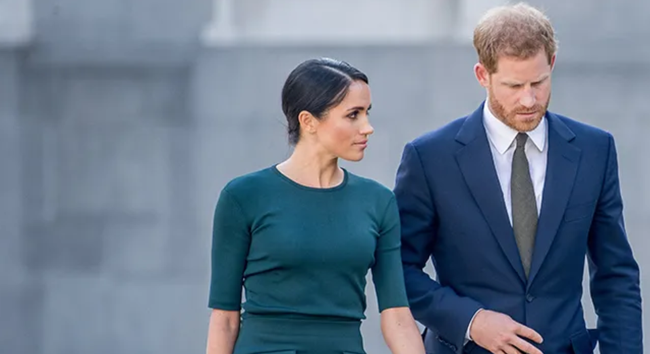 Vợ chồng Meghan đang phải &quot;kéo cày trả nợ&quot; bị dư luận cười chê, vì đâu đến nỗi? - Ảnh 1.