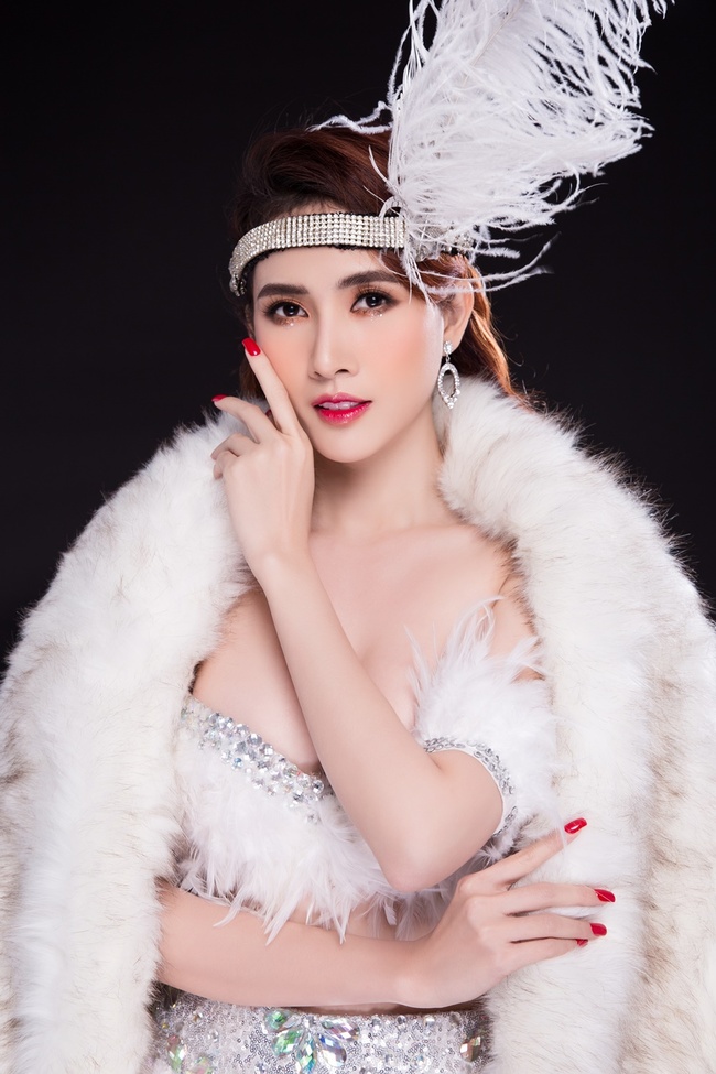 Hoa hậu Phan Thị Mơ phản ứng khi bị bố mẹ hối thúc lấy chồng sinh con  - Ảnh 6.