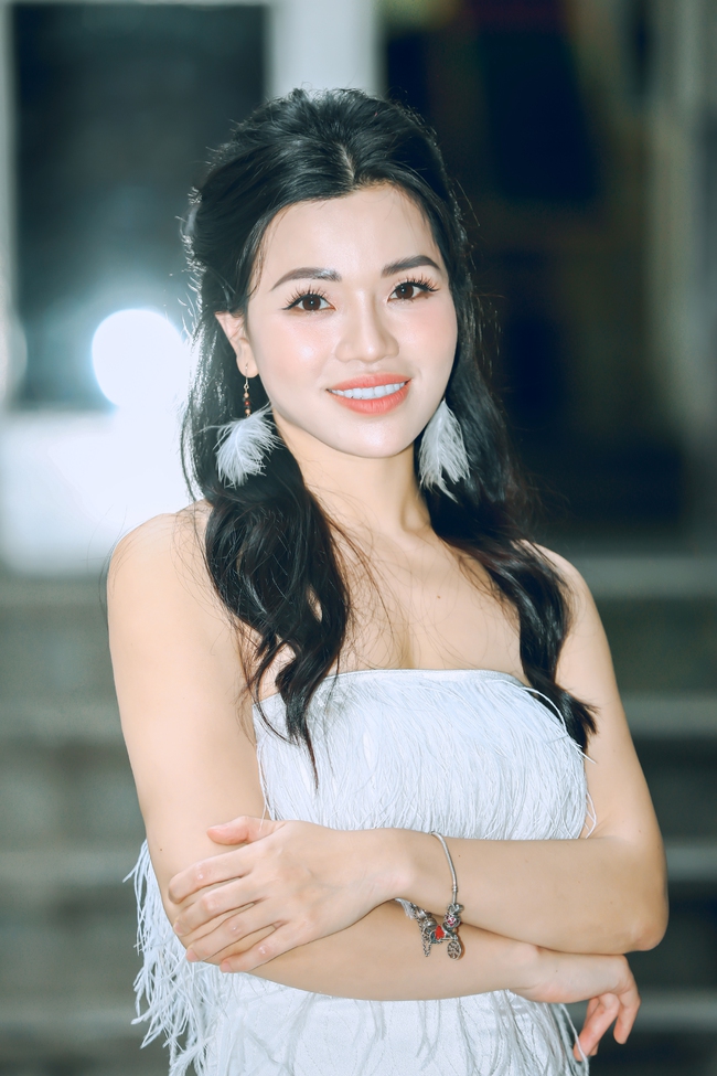 Hiền Nguyễn Soprano: Luôn cố gắng để con không bao giờ phải ngủ một mình - Ảnh 2. Hiền Nguyễn Soprano: Luôn cố gắng để con không bao giờ phải ngủ một mình - Ảnh 2.