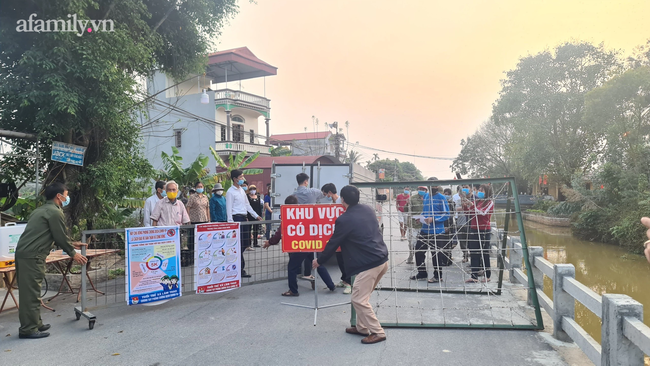 Hàng rào cách ly tại một địa phương Hàng rào cách ly tại một địa phương