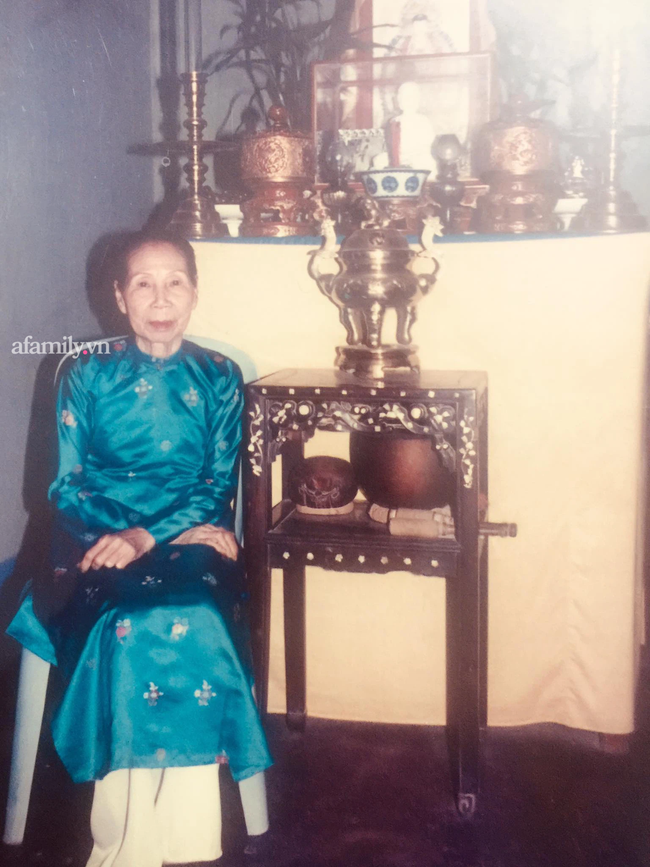 Cung nữ cuối cùng của triều Nguyễn vừa qua đời, hưởng thọ 102 tuổi - Ảnh 4. Cung nữ cuối cùng của triều Nguyễn vừa qua đời, hưởng thọ 102 tuổi - Ảnh 4.