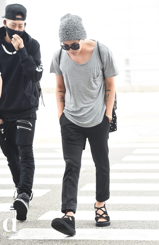 Style đời thường của Jennie và G-Dragon đẳng cấp thế nào mà được netizen khen là couple vừa có tài vừa có gu? - Ảnh 10. Style đời thường của Jennie và G-Dragon đẳng cấp thế nào mà được netizen khen là couple vừa có tài vừa có gu? - Ảnh 10.