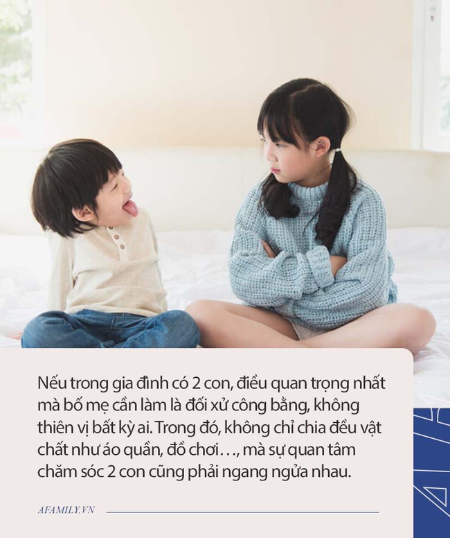 Thấy cậu con trai 4 tuổi luôn mặc váy của em mình, 2 vợ chồng xấu hổ tự trách bản thân - Ảnh 2.