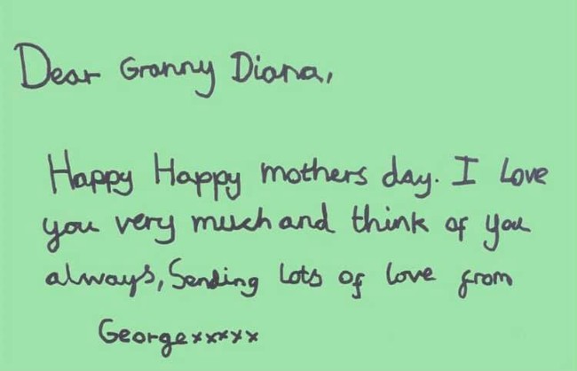 Vợ chồng Hoàng tử William đăng 3 tấm thiệp đặc biệt của các con làm tặng Công nương Diana chứa ẩn ý sâu xa khiến Harry phải ngẫm lại mình - Ảnh 3.