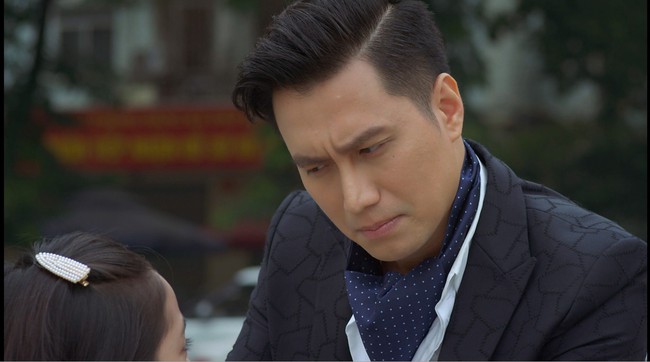 Hướng dương ngược nắng: Minh chính thức chinh phục được con gái Hoàng, cánh cửa làm