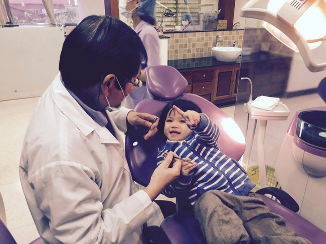 Địa chỉ khám răng cho bé ở Hà Nội: Mách bố mẹ 8 phòng khám uy tín kèm chi phí cụ thể, đỡ mất công đi hỏi khắp nơi - Ảnh 7.