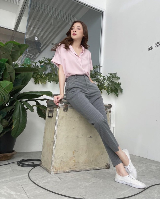 Chỉ cần học 12 outfit của Baifern, style Xuân/Hè 2021 của chị em chắc chắn sẽ trẻ đẹp hơn hẳn năm ngoái - Ảnh 2.