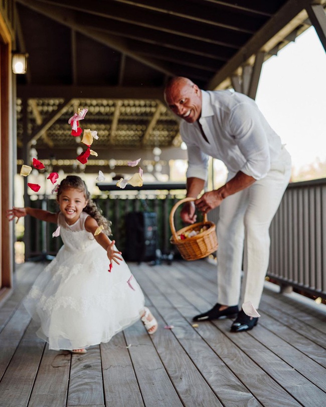 "Fast and Furious" star's sugar-sweet moment  with his daughter, proving that the father is the daughter's most gentle man - Photo 13.