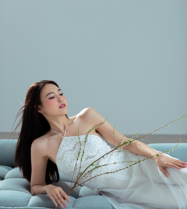 Tìm ra lý do vì sao Ninh Dương Lan Ngọc suốt ngày diện váy áo trễ vai: Khả năng cao là bởi đặc điểm vóc dáng này? - Ảnh 10. Tìm ra lý do vì sao Ninh Dương Lan Ngọc suốt ngày diện váy áo trễ vai: Khả năng cao là bởi đặc điểm vóc dáng này? - Ảnh 10.
