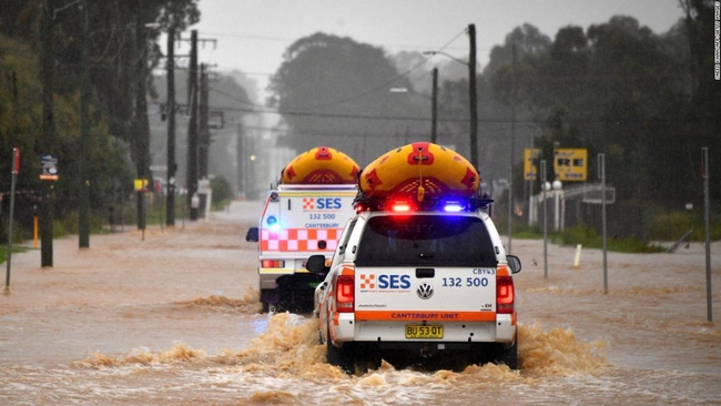 Australia nâng cảnh báo lũ lụt, gần 20.000 người sơ tán - Ảnh 1.