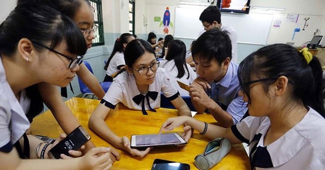 Kiến nghị sửa quy định cho học sinh dùng điện thoại trong lớp vì không phù hợp với thực tiễn - Ảnh 1. Kiến nghị sửa quy định cho học sinh dùng điện thoại trong lớp vì không phù hợp với thực tiễn - Ảnh 1.