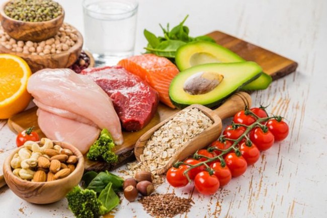 Bác sĩ bị ung thư phổi đã di căn não, sau 10 năm vẫn sống khỏe đã đúc kết 2 kinh nghiệm - Ảnh 3. Bác sĩ bị ung thư phổi đã di căn não, sau 10 năm vẫn sống khỏe đã đúc kết 2 kinh nghiệm - Ảnh 3.