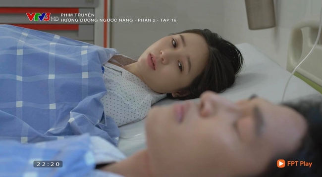Hướng dương ngược nắng: Bà Cúc bất ngờ quan tâm lo lắng cho Minh giữa lúc con gái ruột mới gây thêm họa tày đình - Ảnh 7.
