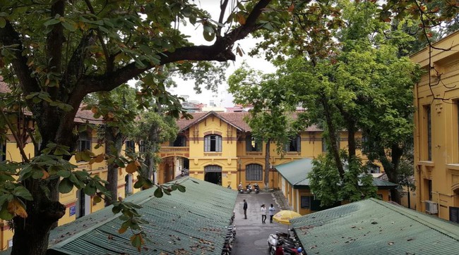  Hà Nội có 1 trường đại học danh giá: Muốn thi đỗ phải học cực &quot;trâu bò&quot;, kiến trúc thì đẹp thôi rồi, chẳng khác nào lâu đài cổ - Ảnh 15.