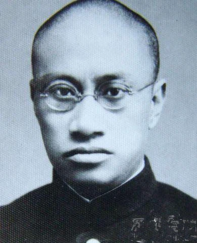 Thề không kết hôn, người đàn ông vẫn cưới cô gái "xấu xí" sau lần đầu gặp mặt vì một nguyên do khó tin, sau này tái hôn với "gái già" và tuyên bố 8 từ cực sốc! - Ảnh 2. Thề không kết hôn, người đàn ông vẫn cưới cô gái "xấu xí" sau lần đầu gặp mặt vì một nguyên do khó tin, sau này tái hôn với "gái già" và tuyên bố 8 từ cực sốc! - Ảnh 2.